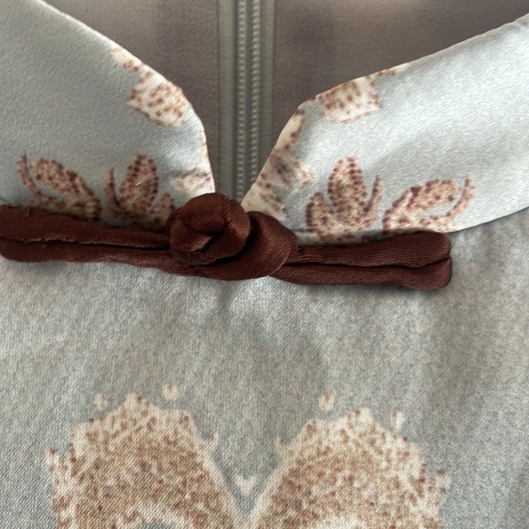 Women’s satin blue and brown dress - Picture 7 of 11